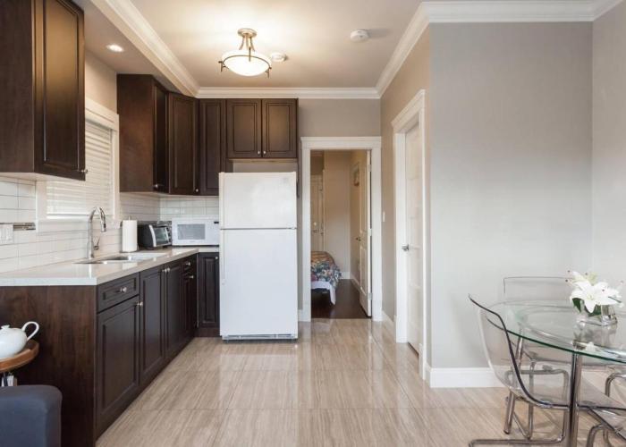 Rare Find Exquisitely New Quiet & Safe Skytrain Home