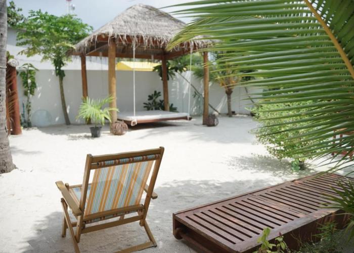 Faima Fishing Lodge at Daravandhoo