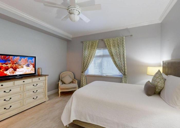 South Bay Beach Club 16 - 4 Bedroom 4 Bathroom Unit