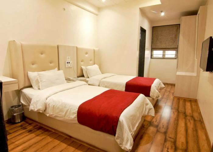 Hotel Amrta