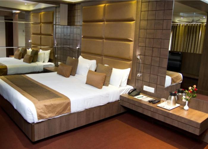 Hotel Centre Point