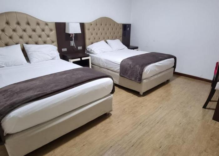 Hotel Imperio Real
