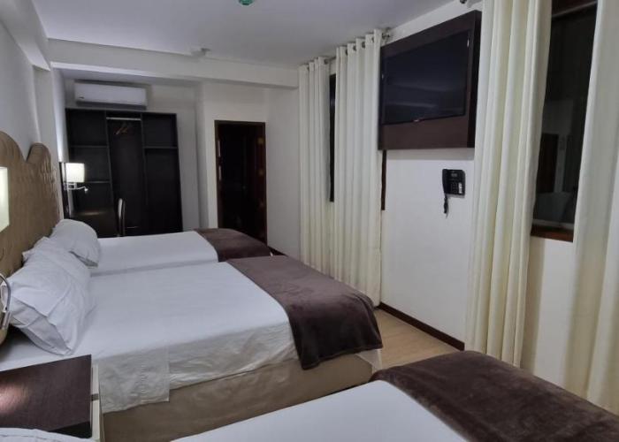 Hotel Imperio Real