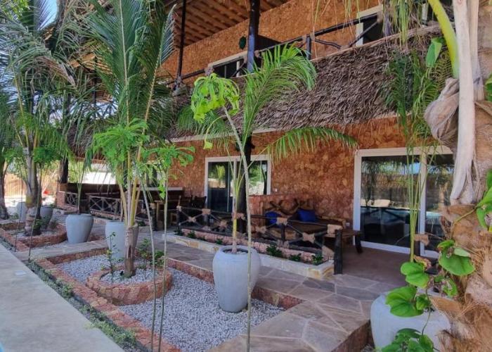 Salama & Mbuyuni Bungalows
