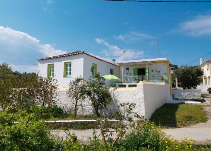 Vaggelis Traditional House