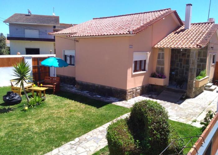 Beach house with garden