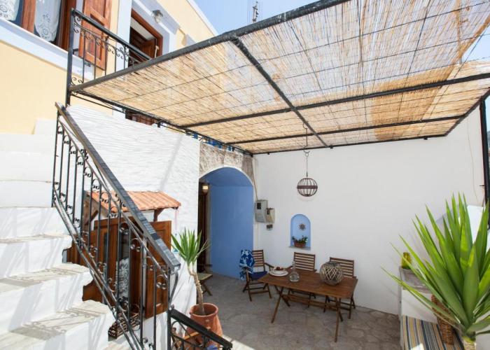 Holiday homes Avra