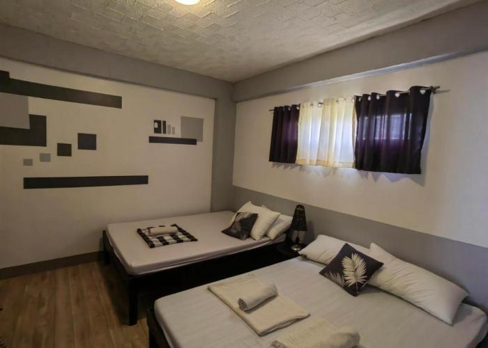 AA TRAVELLERS PAD