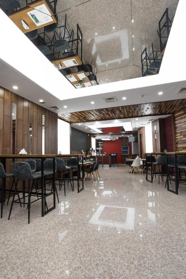 фото B1 Hotel Sofia