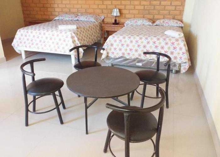 Hospedaje La Huega