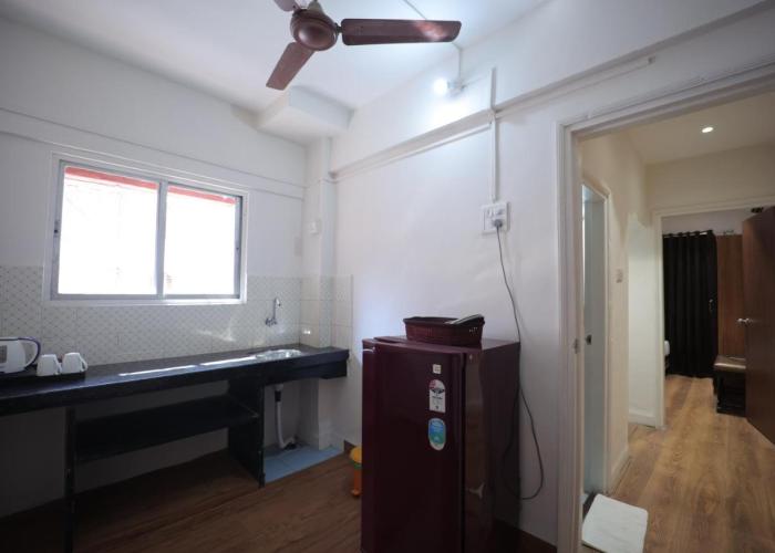 The Byke Studio Pure Veg Apartment, Thane