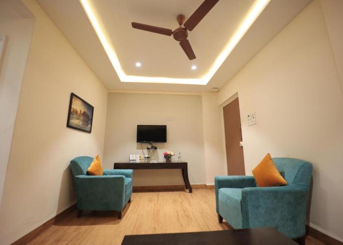 The Byke Studio Pure Veg Apartment, Thane