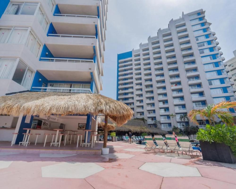 фото Playa Suites