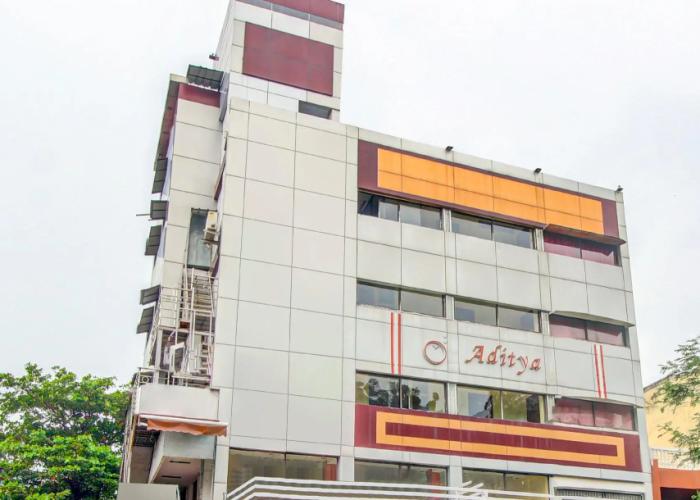Treebo Trip Hotel Aditya