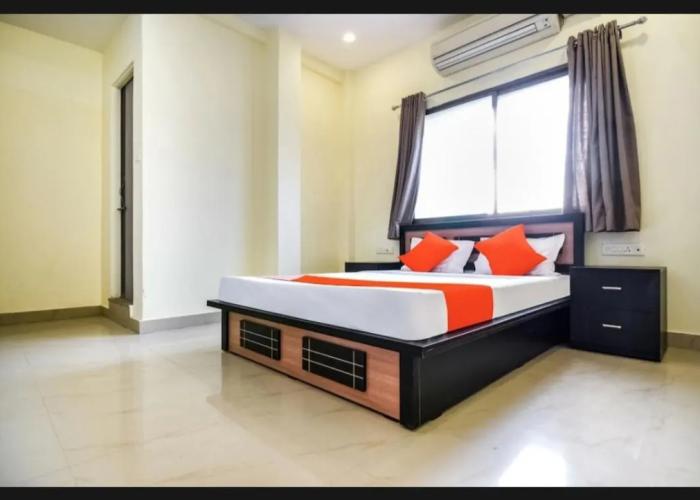 Silver Key Suites
