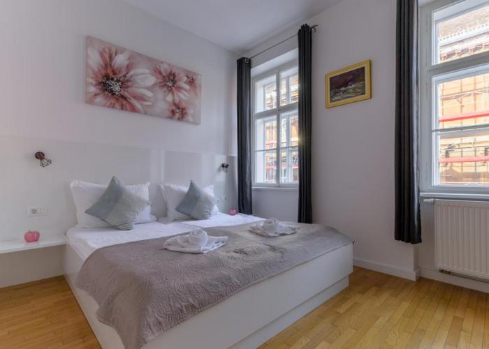 Niva Rooms & Studio Apartment