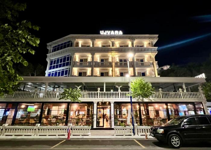 UJVARA HOTEL