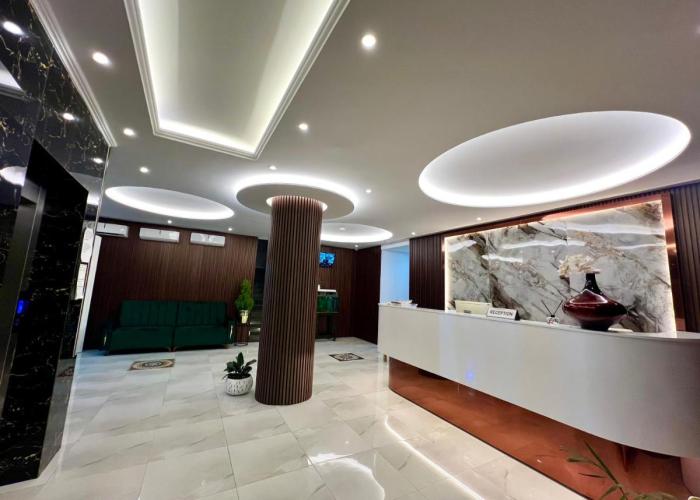 UJVARA HOTEL