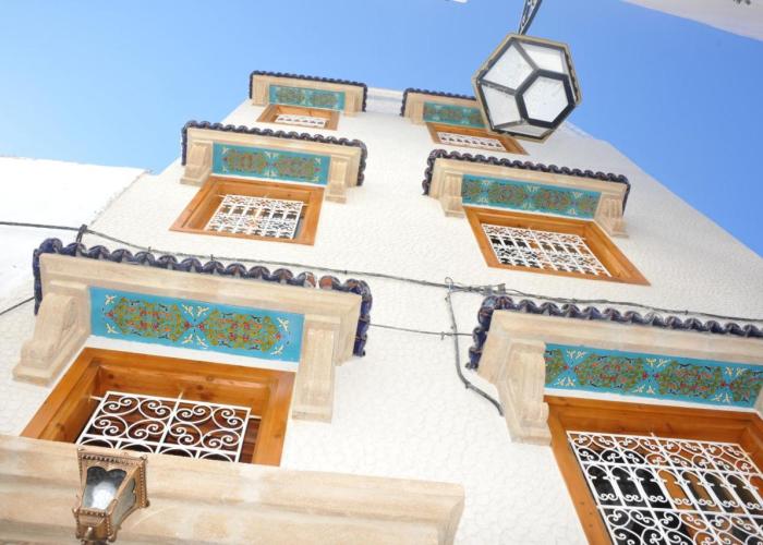 Riad Najiba