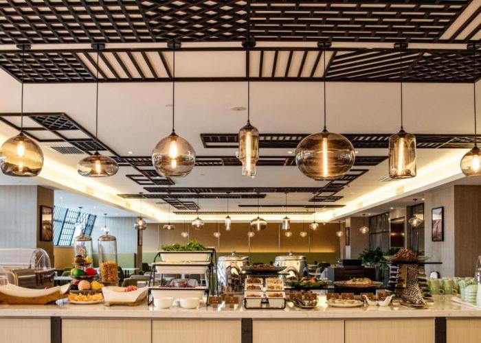 Atour Hotel Yuyang West Road