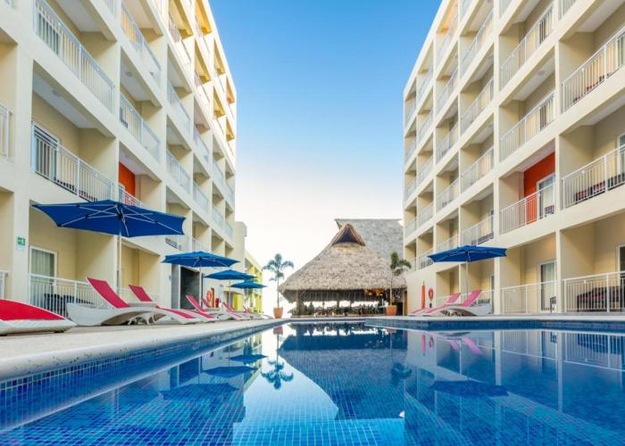 Decameron Isla Coral