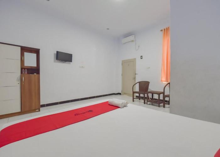 RedDoorz Syariah near Ramayana Mall Tarakan