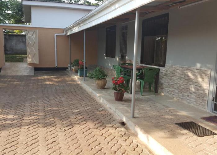 Kilimanjaro Lyimo's Country House2