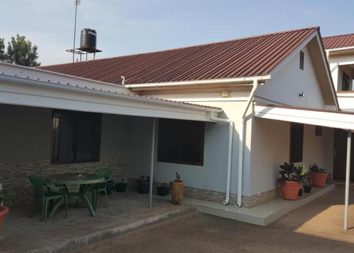 Kilimanjaro Lyimo's Country House2