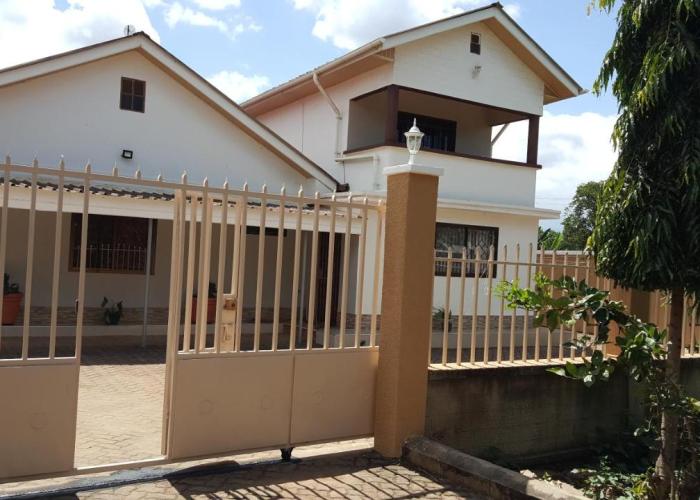 Kilimanjaro Lyimo's Country House2