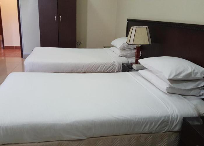 Al Muntazah Plaza Hotel