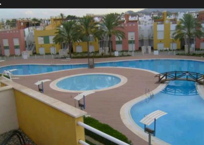 Avenida de Juan Sebastián Elcano Apartamento