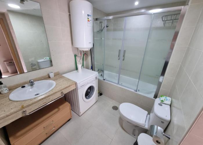 Avenida de Juan Sebastián Elcano Apartamento