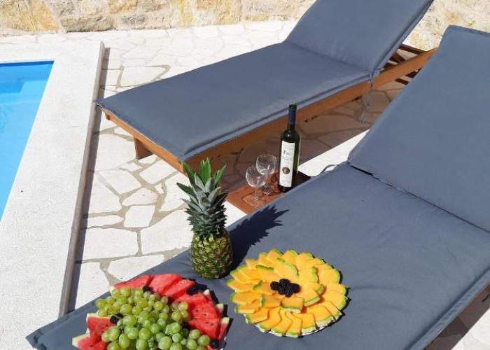 House Sidro, Stari Grad