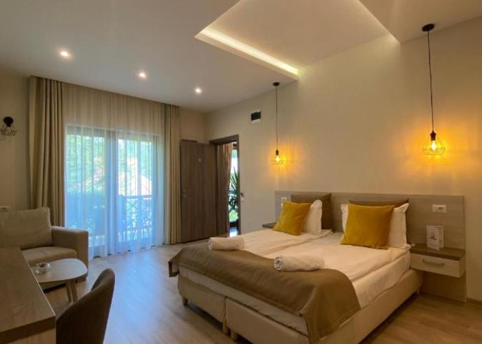 Bed and breakfasts Amethyst