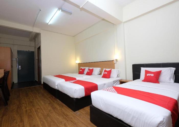 OYO 1105 Hotel 75
