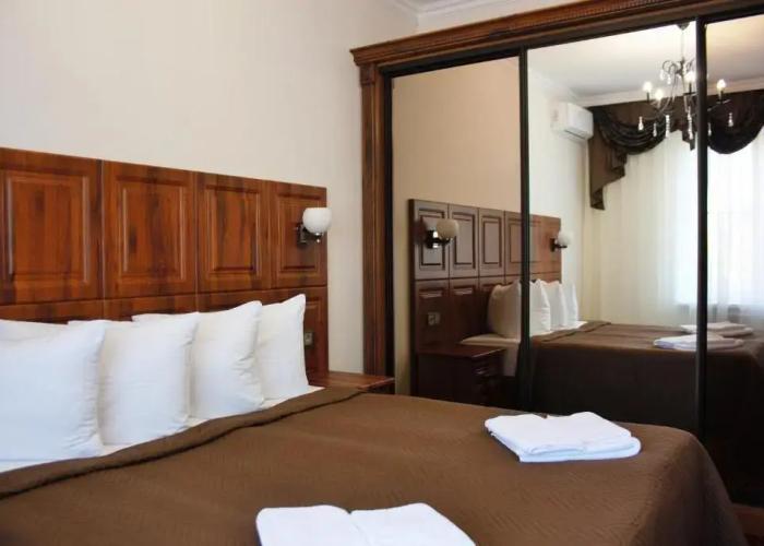 Korona Hotel