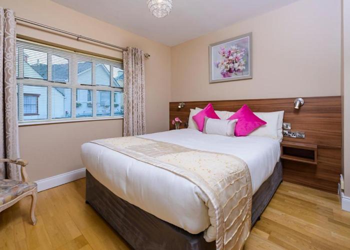 Henry Court Townhouse