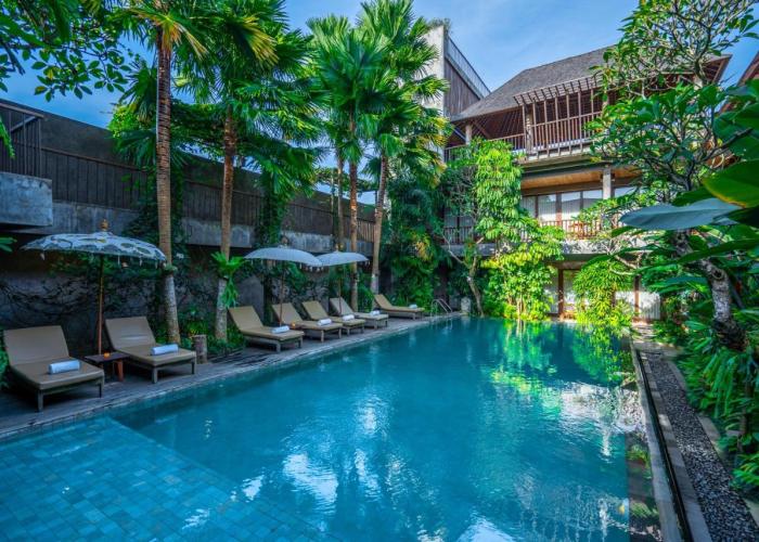 Purana Suite Ubud