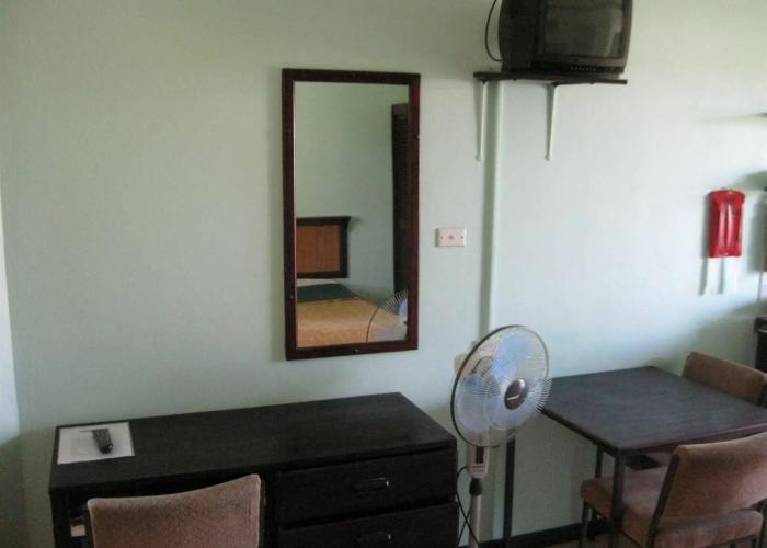 Hotel Oasis