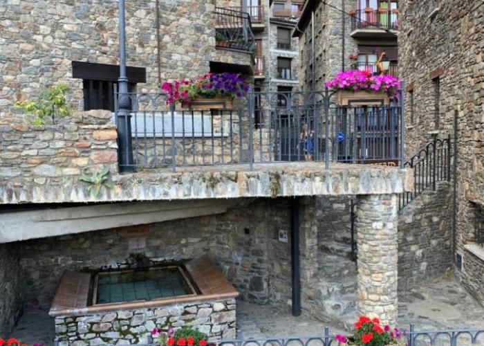 PASSAMANÉ 19 - Canillo - Casco Antiguo