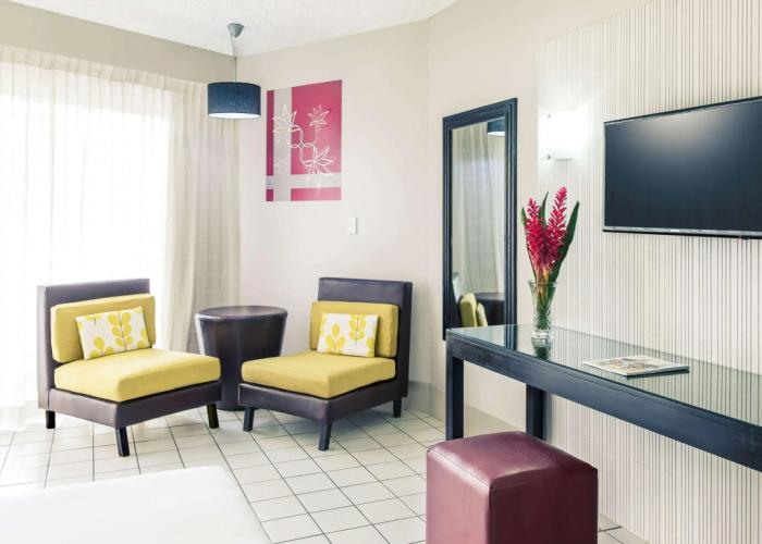 Mercure Nadi