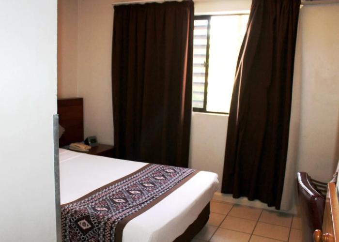 Smugglers Cove Beach Resort and Hotel
