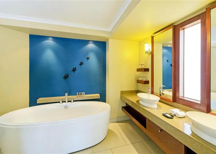 Sheraton Fiji Golf & Beach Resort