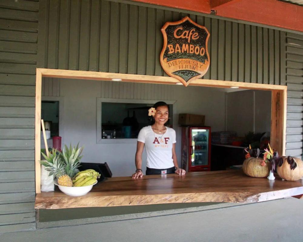 фото Bamboo Backpackers