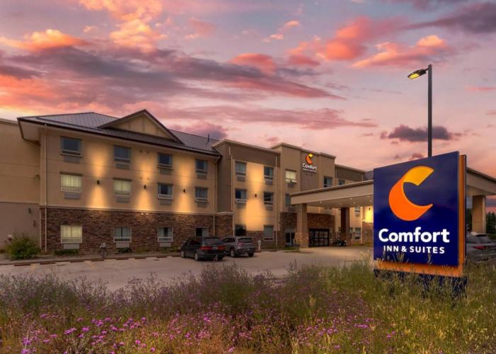 Comfort Inn & Suites