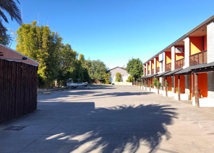 Central Jetty Motel