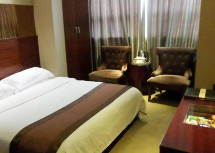 Tiancheng Holiday Hotel (Nanchong Renmin Garden)