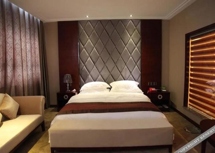 Tiancheng Holiday Hotel (Nanchong Renmin Garden)