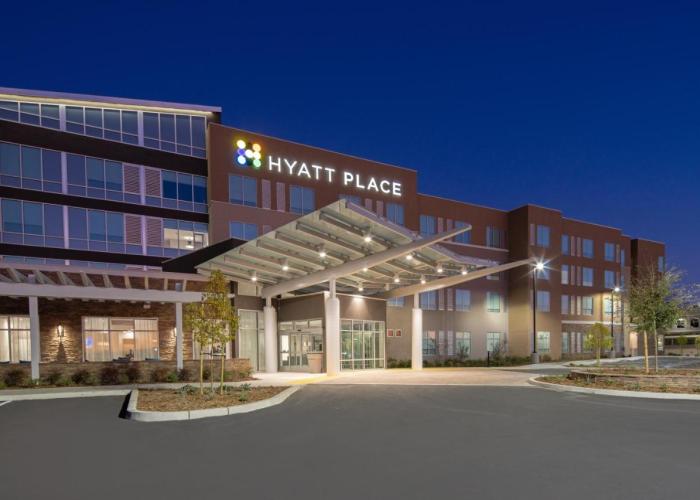 Hyatt Place Bakersfield