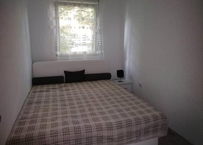 Yellow apartment, central Podgorica